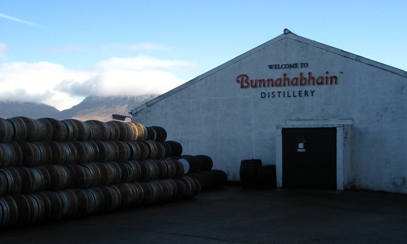 bunnahabhain-distillery