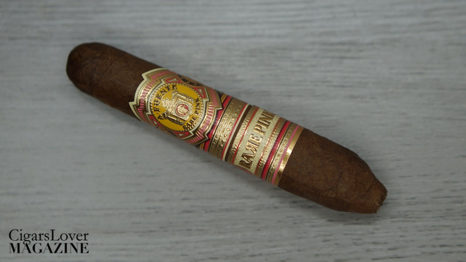 Arturo Fuente Rare Pink Short Pink