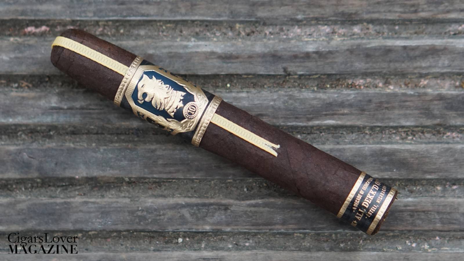 Undercrown 10 Corona Viva